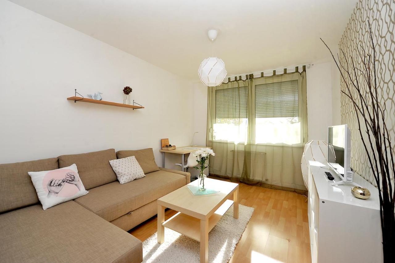 Ihome Apartment 5.0 Πετς Εξωτερικό φωτογραφία